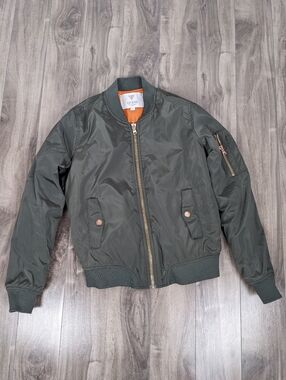 Guess Women's Olive Green Bomber Jacket Size Small